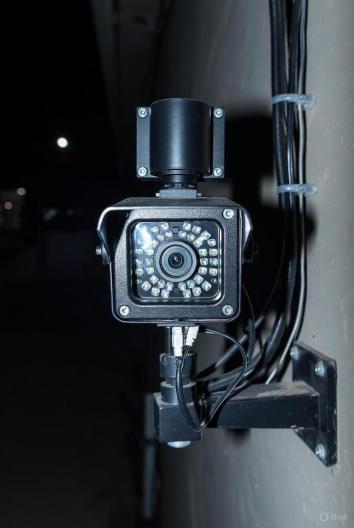 Night vision security camera ColorVu Starlight